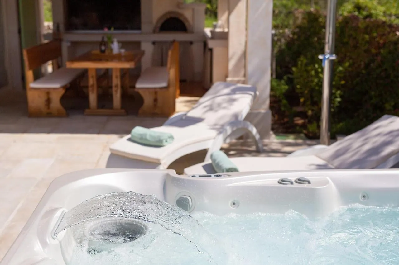 Holiday House Mare Vrh  Croatia
